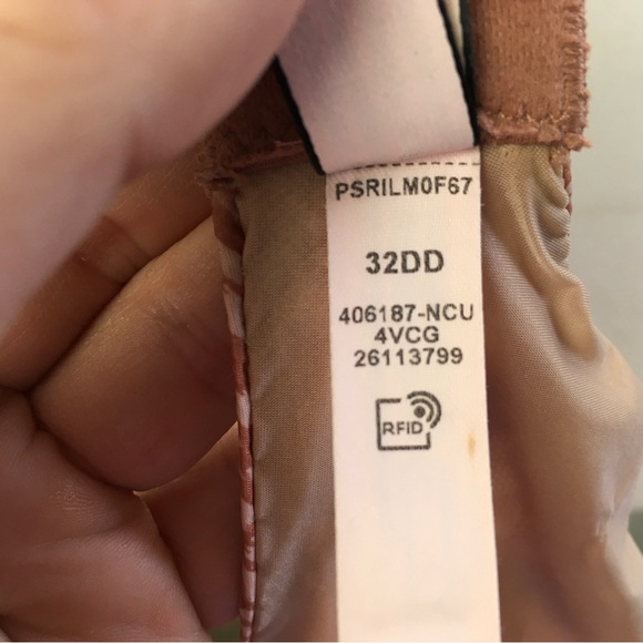 Victoria's Secret Angel Light Lightly Lined Full Coverage Animal Print Bra 32DD - Picture 6 of 10